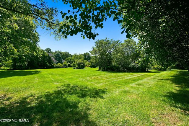 5 Lucas Lane, Millstone, NJ 08510