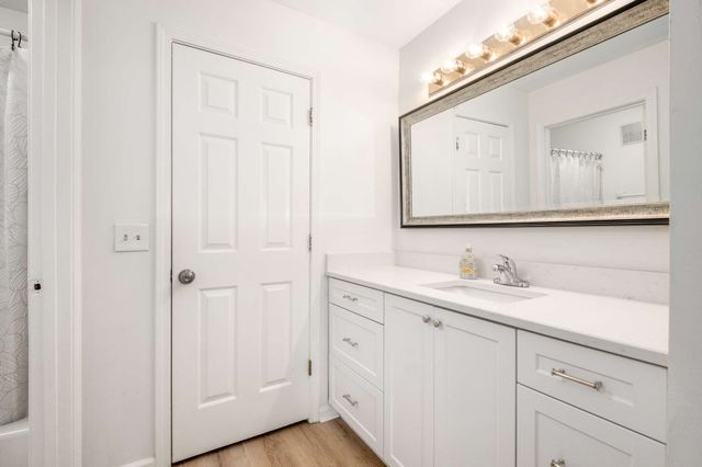 418 Westfield Dr, Nashville, TN 37221