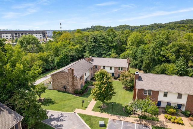 418 Westfield Dr, Nashville, TN 37221