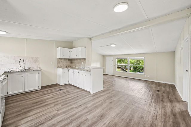 16303 Oaklane Trail, Magnolia, TX 77355