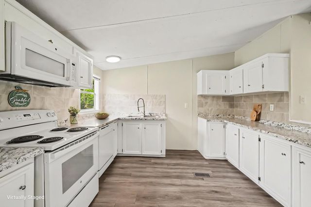 16303 Oaklane Trail, Magnolia, TX 77355