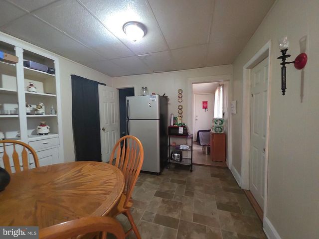 324 E MAIN ST E E, Millville, NJ 08332