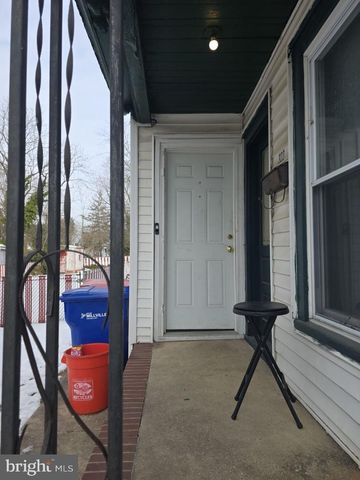 324 E MAIN ST E E, Millville, NJ 08332