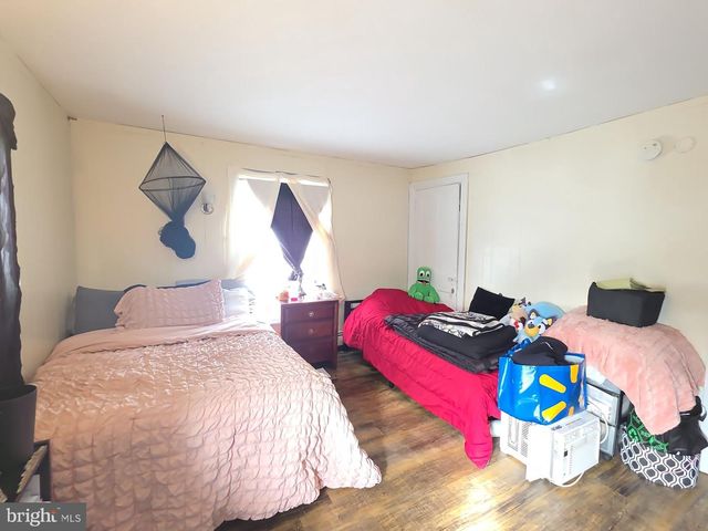 324 E MAIN ST E E, Millville, NJ 08332