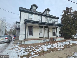 324 E MAIN ST E E, Millville, NJ 08332