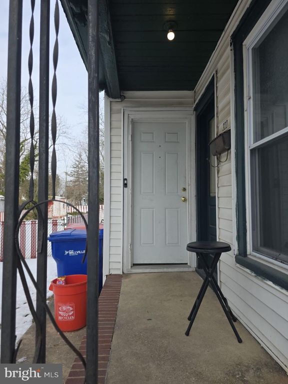 Image 17 of property listing at 324 E MAIN ST E E, Millville, NJ 08332