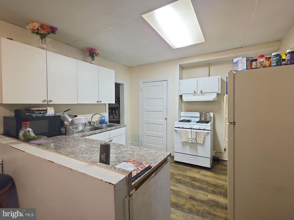 Image 19 of property listing at 324 E MAIN ST E E, Millville, NJ 08332