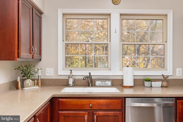 4 ASMEAD PL, Stafford, VA 22554