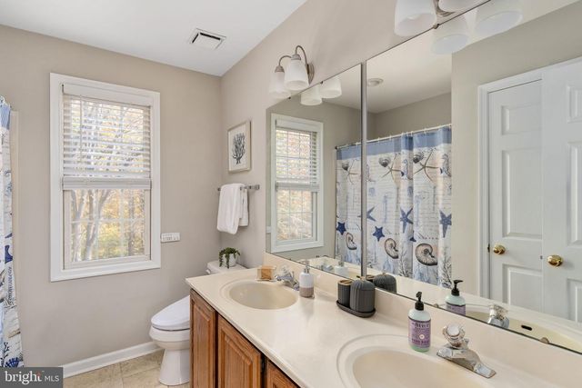 4 ASMEAD PL, Stafford, VA 22554