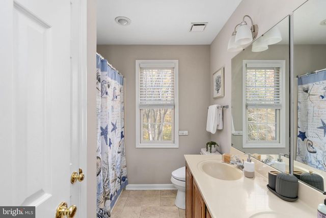 4 ASMEAD PL, Stafford, VA 22554