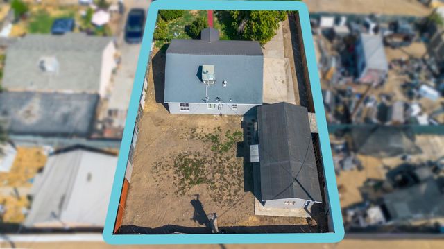 1823 Spokane St, Modesto, CA 95358