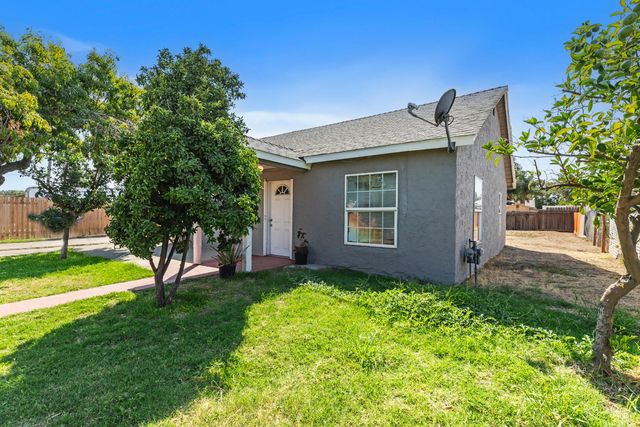 1823 Spokane St, Modesto, CA 95358