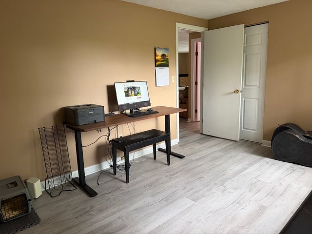 10 Woodcrest Ct 5, Weymouth, MA 02190