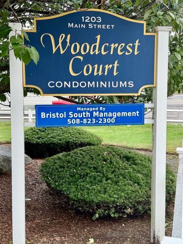 10 Woodcrest Ct 5, Weymouth, MA 02190