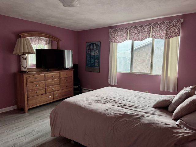 10 Woodcrest Ct 5, Weymouth, MA 02190