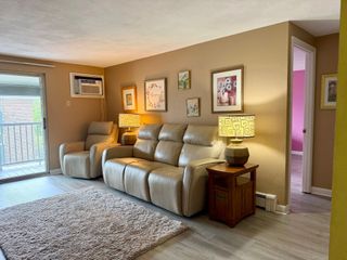 10 Woodcrest Ct 5, Weymouth, MA 02190