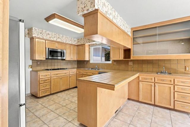 3076 Strawberry Hill Road, Pebble Beach, CA 93953