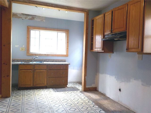 21 Oriole Street, Rochester, NY 14613