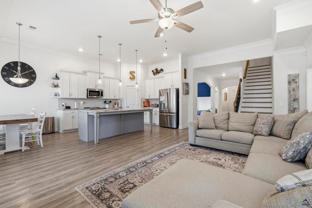 614 Samantha Brooke Way, Bonaire, GA 31005
