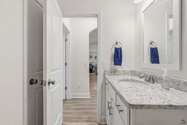 614 Samantha Brooke Way, Bonaire, GA 31005