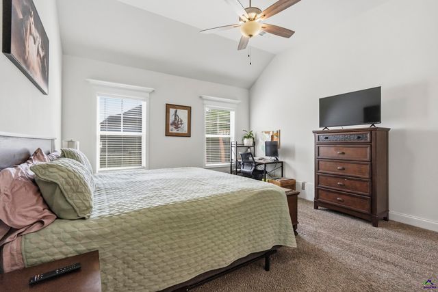 614 Samantha Brooke Way, Bonaire, GA 31005
