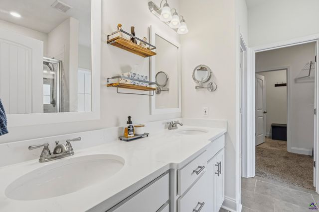 614 Samantha Brooke Way, Bonaire, GA 31005