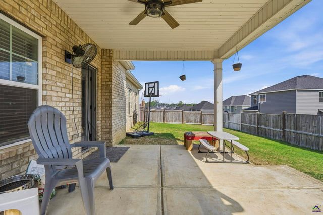 614 Samantha Brooke Way, Bonaire, GA 31005