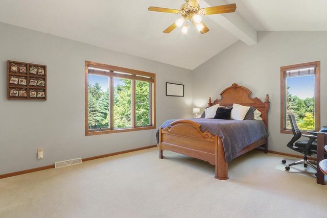W5502 Evergreen ROAD, Elkhorn, WI 53121