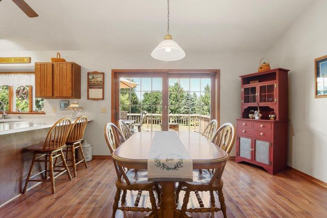 W5502 Evergreen ROAD, Elkhorn, WI 53121