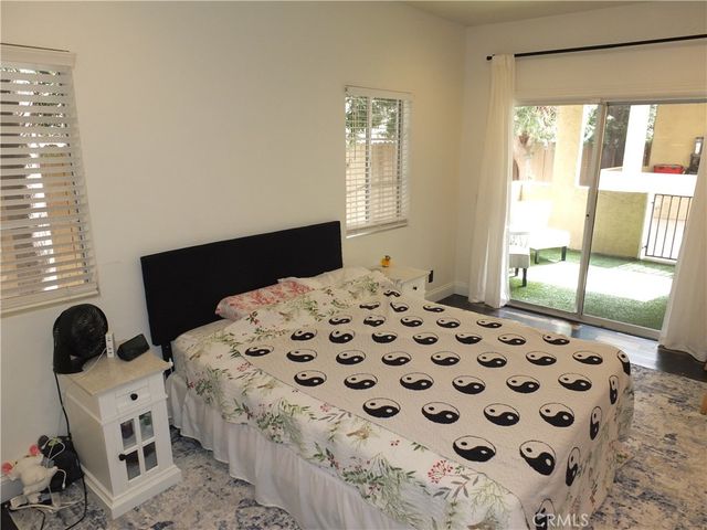 16912 Sims 103, Huntington Beach, CA 92649