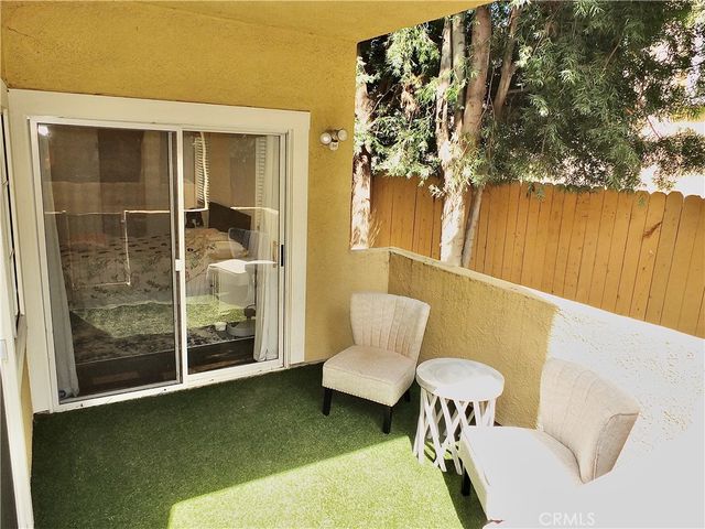 16912 Sims 103, Huntington Beach, CA 92649