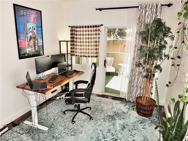 16912 Sims 103, Huntington Beach, CA 92649