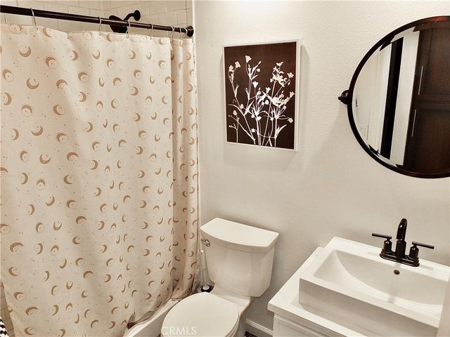 16912 Sims 103, Huntington Beach, CA 92649