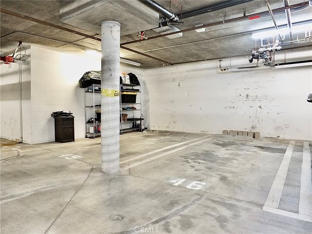 16912 Sims 103, Huntington Beach, CA 92649