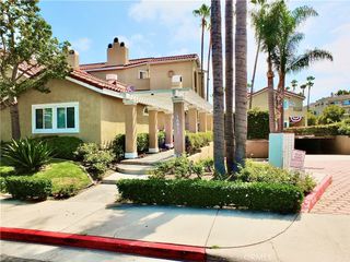 16912 Sims 103, Huntington Beach, CA 92649