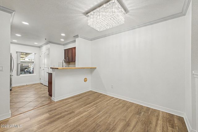 2025 E CAMPBELL Avenue 127, Phoenix, AZ 85016