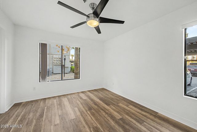 2025 E CAMPBELL Avenue 127, Phoenix, AZ 85016