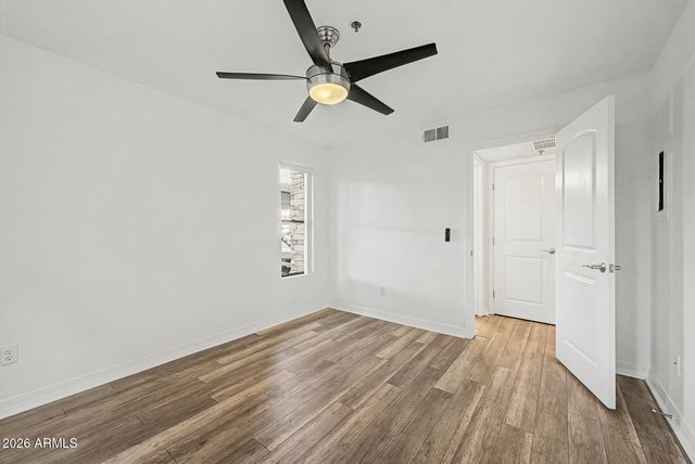 2025 E CAMPBELL Avenue 127, Phoenix, AZ 85016