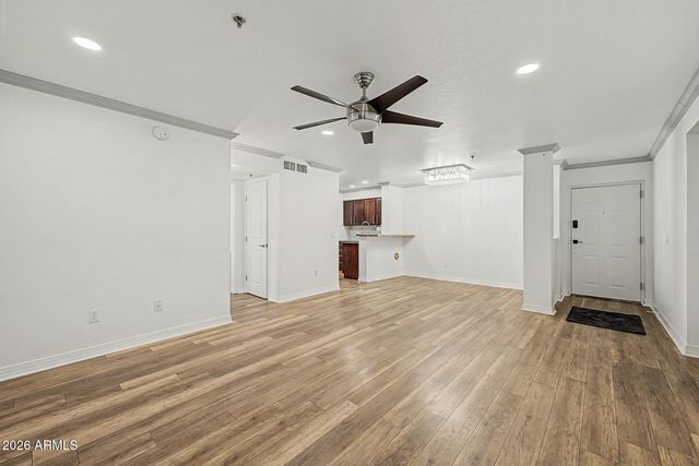 2025 E CAMPBELL Avenue 127, Phoenix, AZ 85016