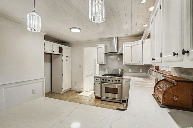 218 Busbee St., Conway, SC 29526