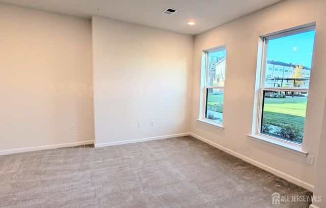 111 Jessie Place, New Brunswick, NJ 08901
