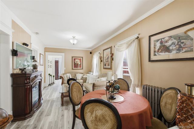 953 E 227th Street, Bronx, NY 10466
