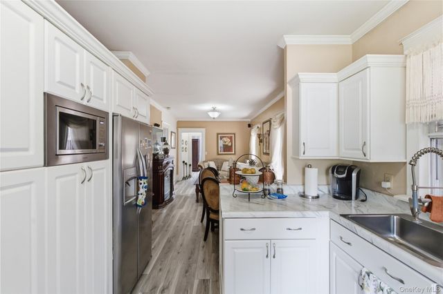 953 E 227th Street, Bronx, NY 10466