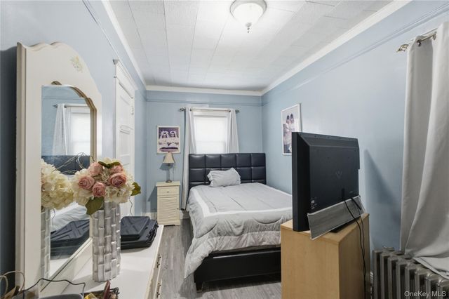 953 E 227th Street, Bronx, NY 10466