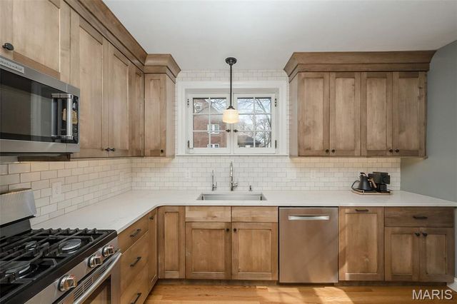 7900 Cornell Avenue, St Louis, MO 63130