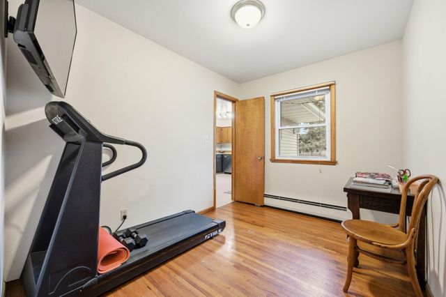 1621 17th Street S, Moorhead, MN 56560