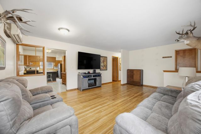 1621 17th Street S, Moorhead, MN 56560