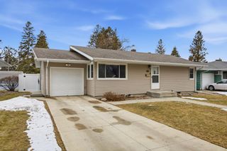 1621 17th Street S, Moorhead, MN 56560