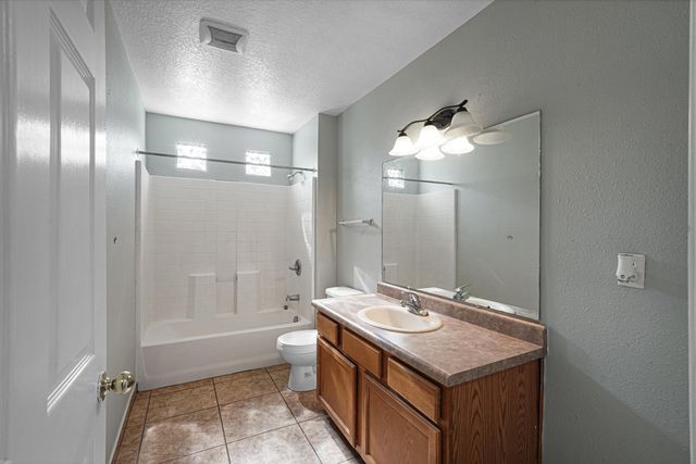 6427 Trujillo Road SW, Albuquerque, NM 87121