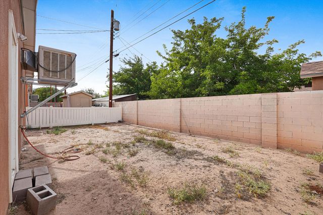 6427 Trujillo Road SW, Albuquerque, NM 87121